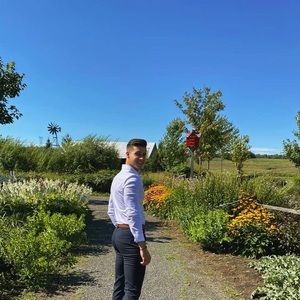 Meet your Posher, Anthony